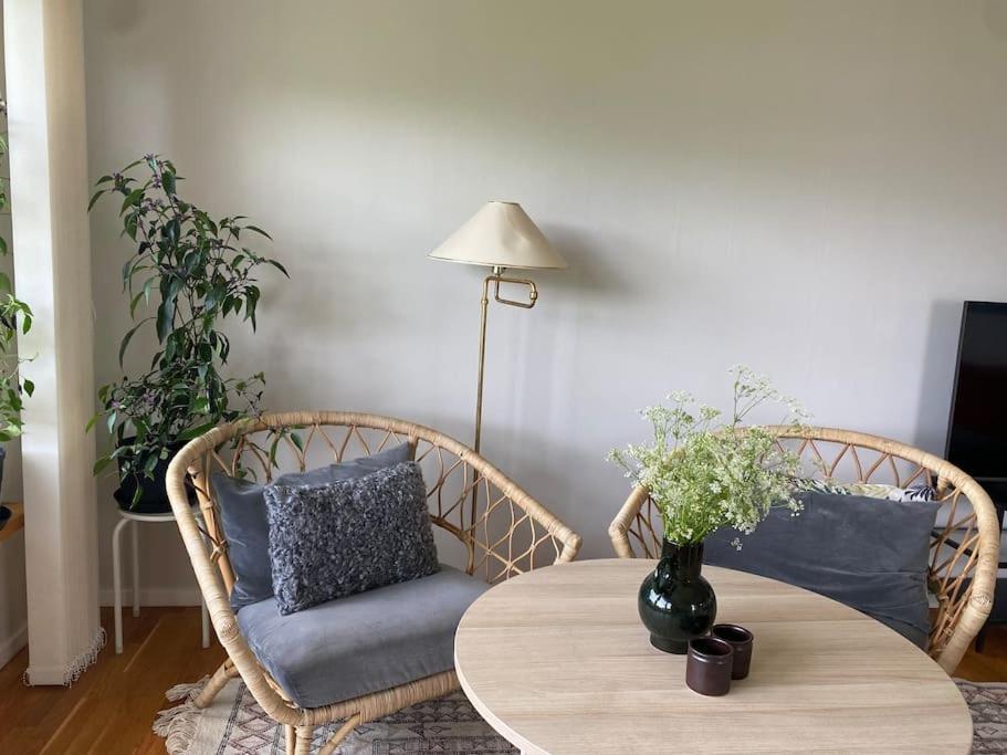 Apartment Right Next To The Golf Course And With The Ocean Just Around The Corner Ljungskile Ngoại thất bức ảnh